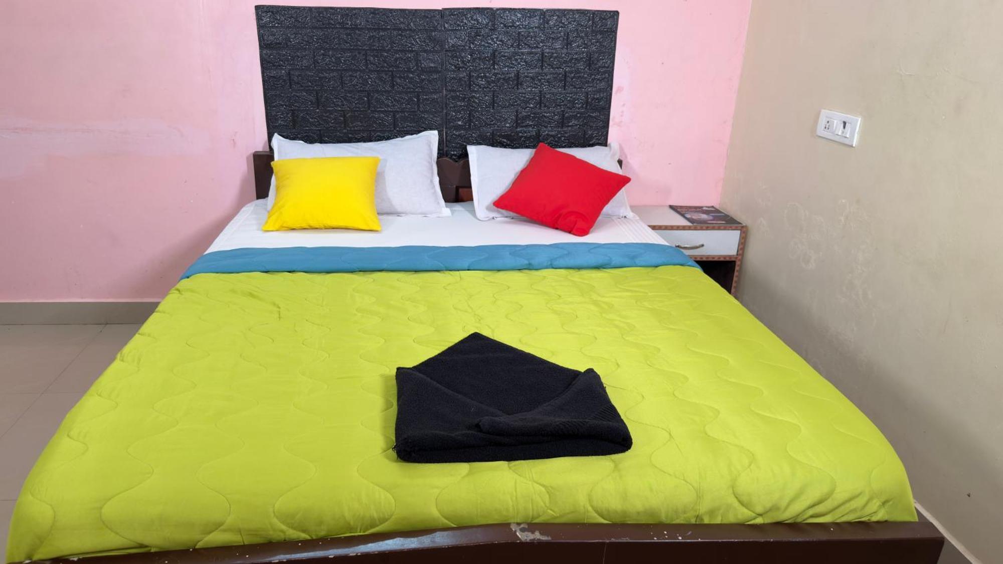 Dwaraka Residency Hotel Mamallapuram Eksteriør billede