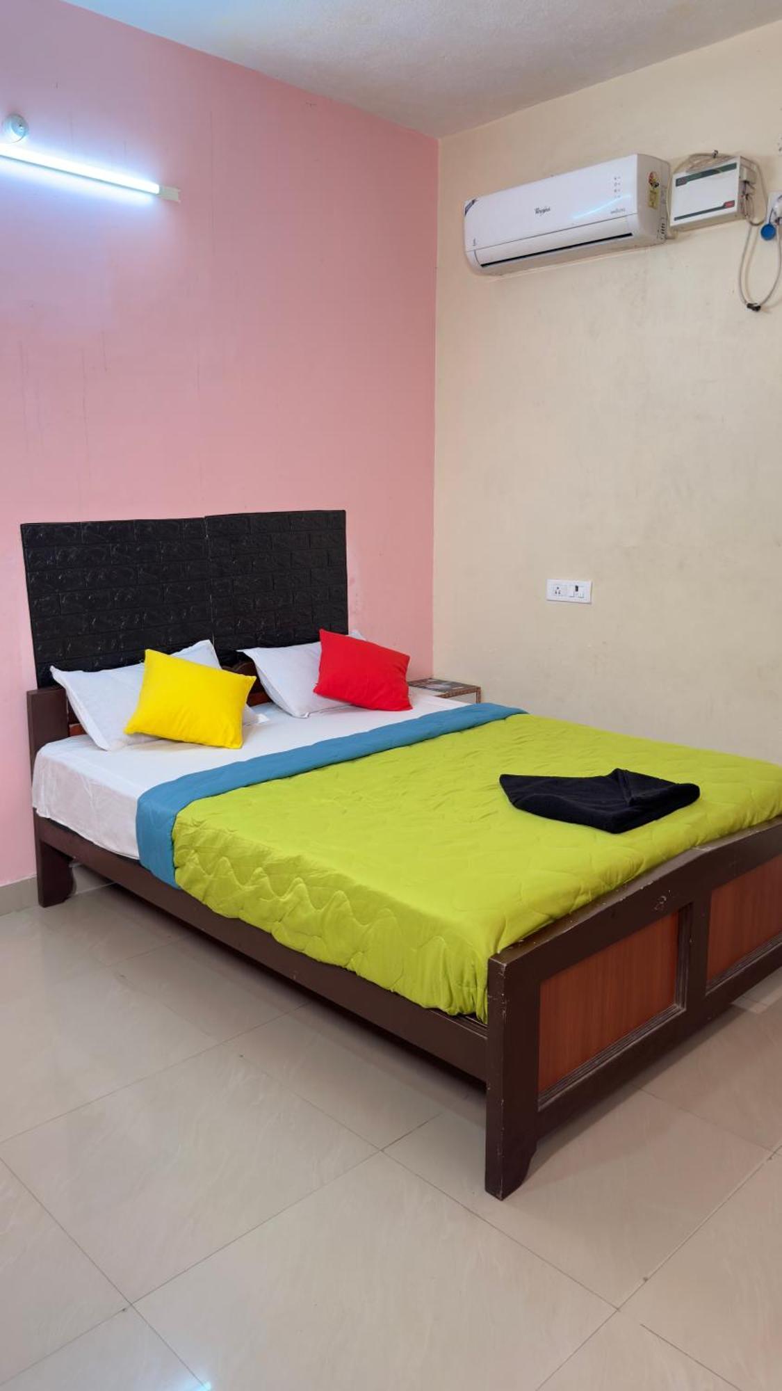 Dwaraka Residency Hotel Mamallapuram Eksteriør billede